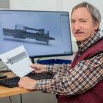 Konstruktion am CAD-Arbeitsplatz bei Fecht Hydraulik